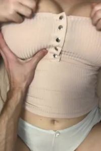 Huge Tits Reveal