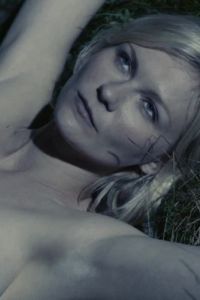 Kirsten Dunst In Melancholia