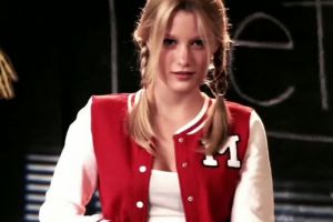 Ashley Hinshaw – About Cherry