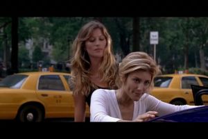 Gisele Bündchen And Jennifer Esposito – Taxi