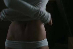 Kate Beckinsale Sweet Plot In “Whiteout”