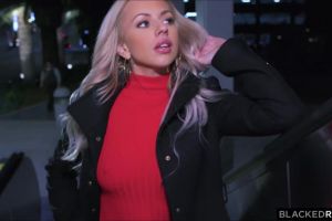 Lexi Belle – Night Out