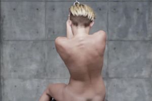 Miley Cyrus Uncensored Plot From Wrecking Ball